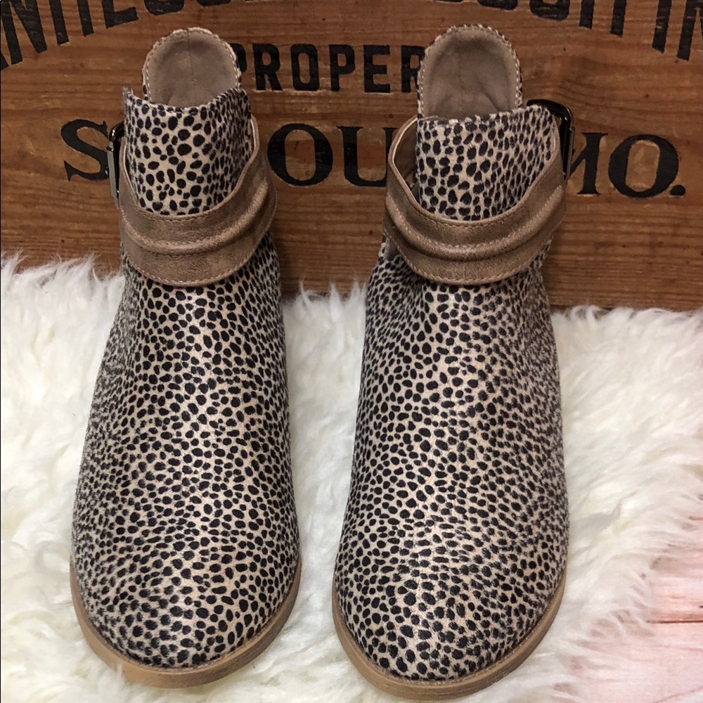 Spotted Booties - Picture 2 of 6